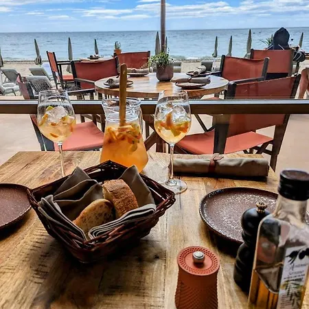 - Playa Alicate 2br Marbella